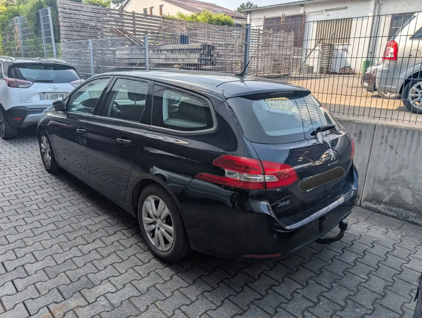 Peugeot 308 SW Active Business AHK. Navi. Schaltwippen. Bleu - 2