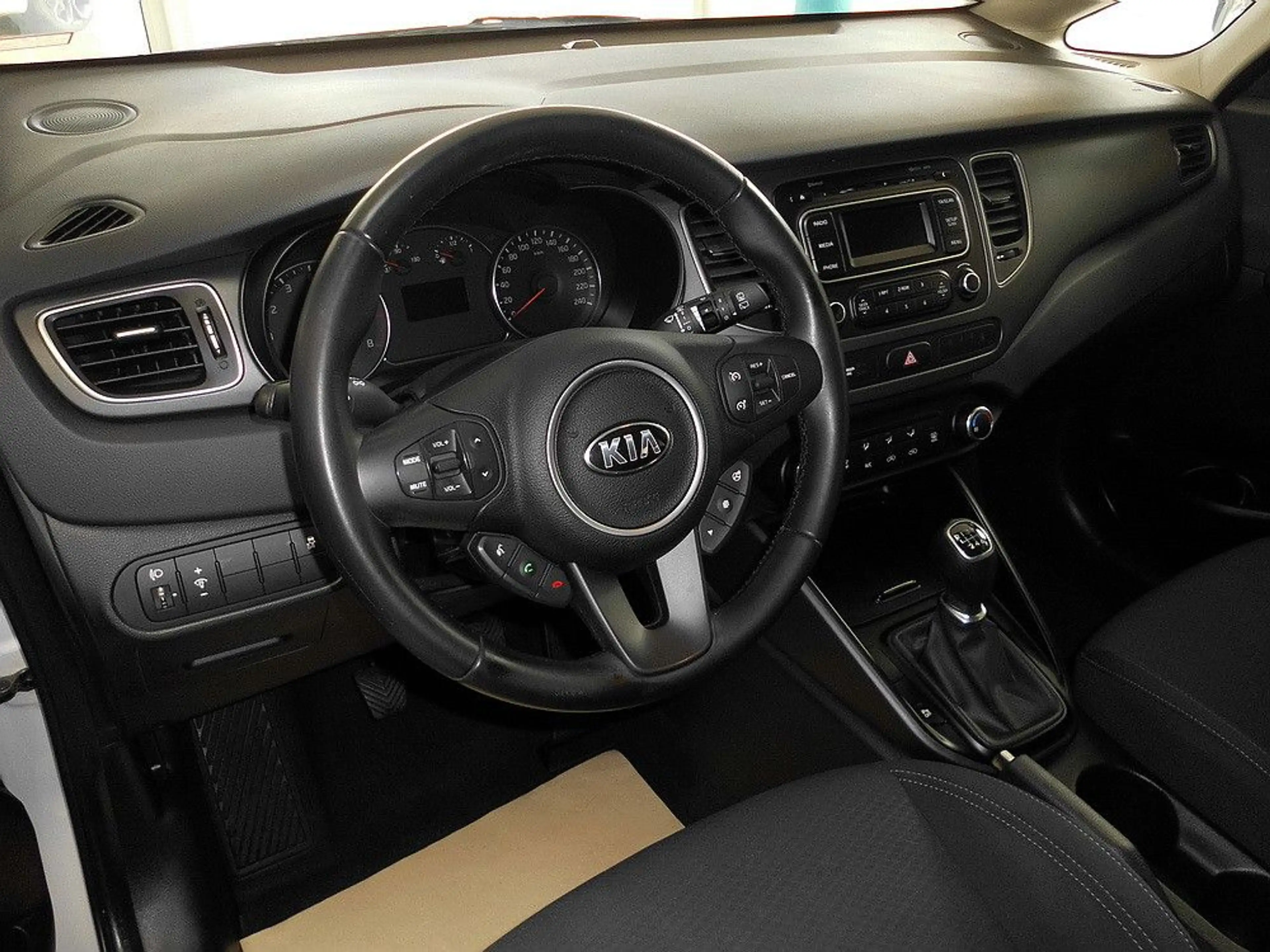 Kia Carens 1,6 GDI Edition 7 AHK 1.Hand — photo 5