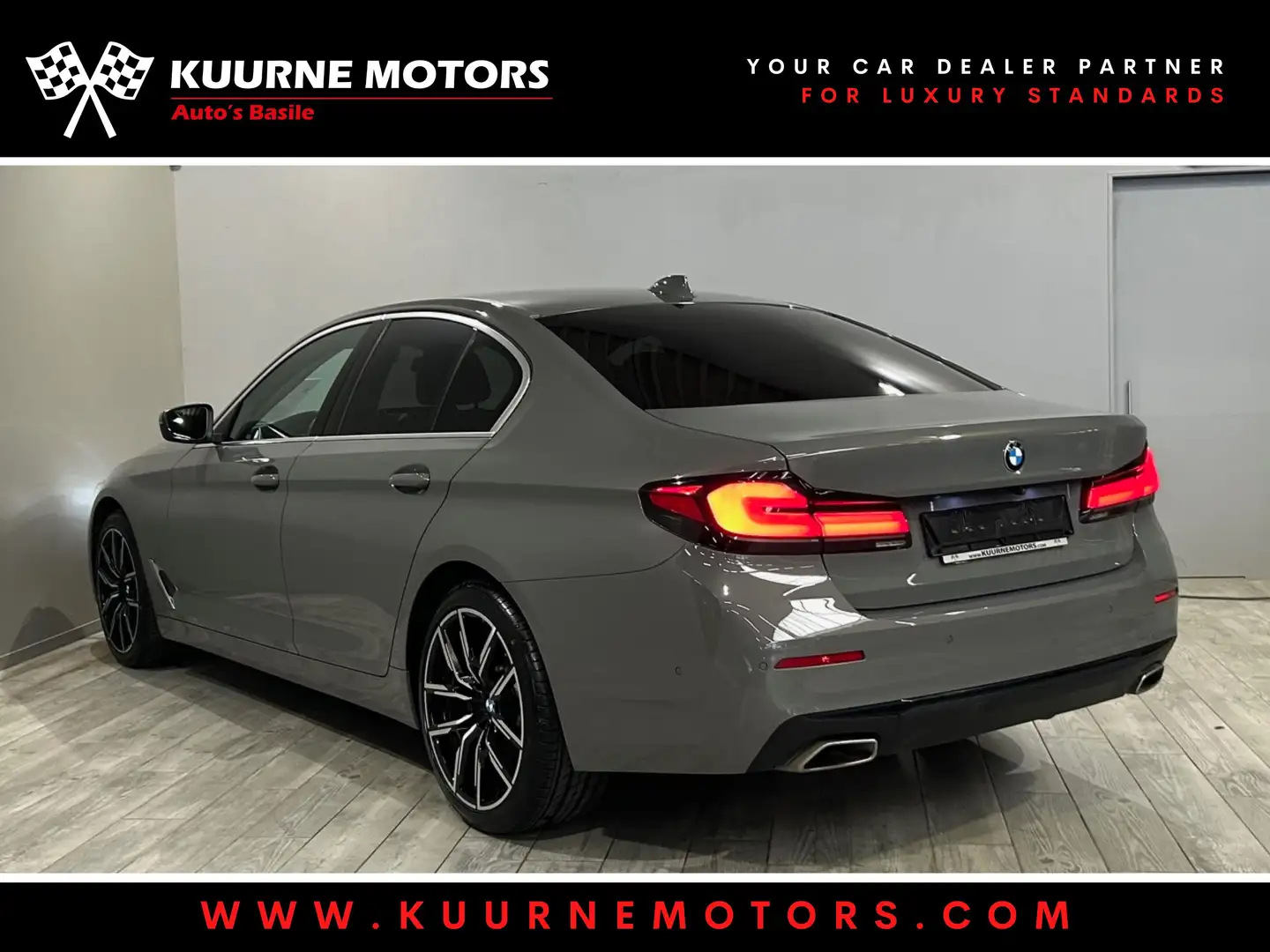 BMW 518 dA Berline Alu19"/Leder/Cam/Acc/Gps *1j garantie* Gris - 2