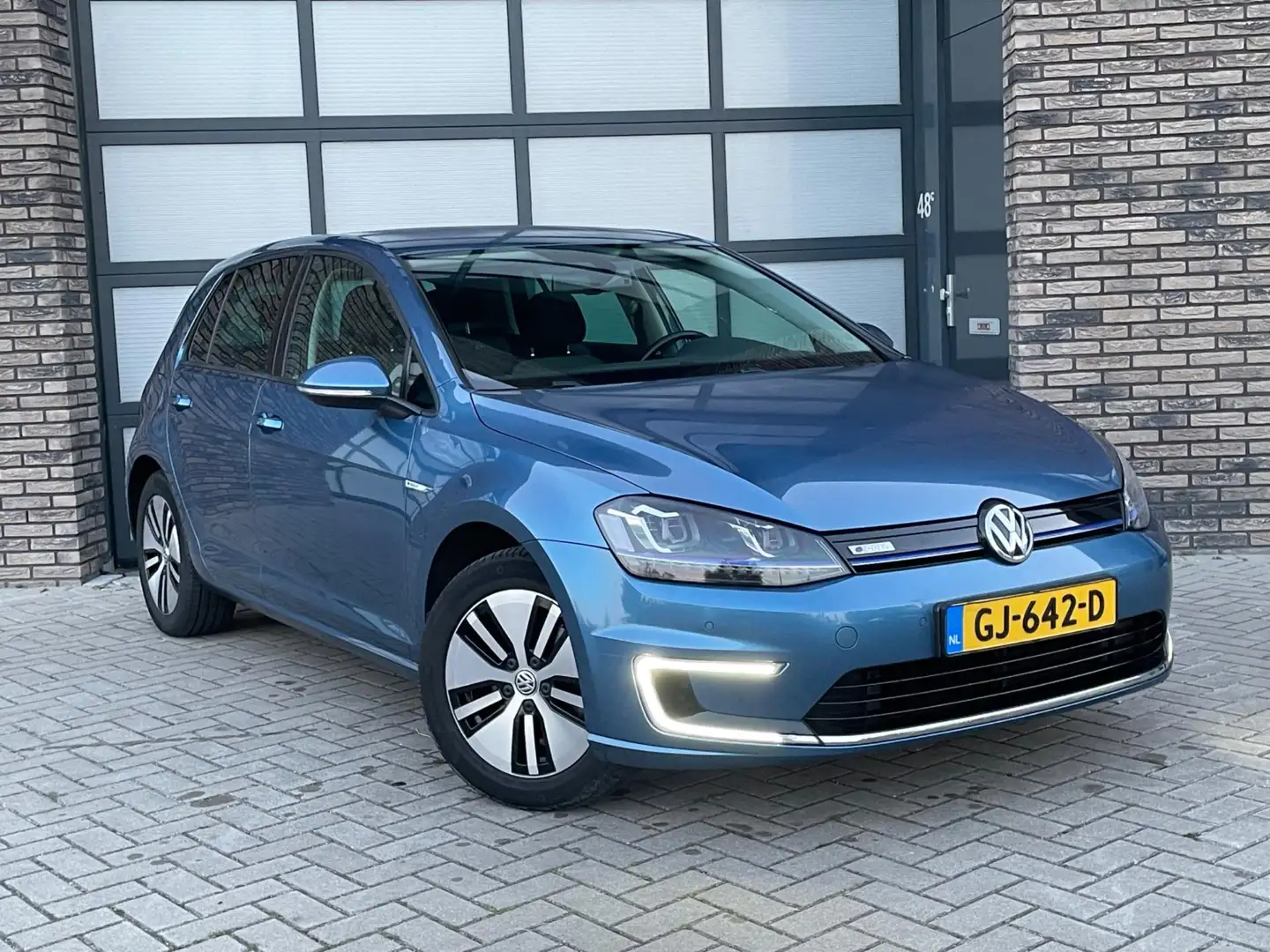 Volkswagen e-Golf Golf | SOH 83% | NIEUWE APK | NAVIGATIE | ACHTERUI Blauw - 2