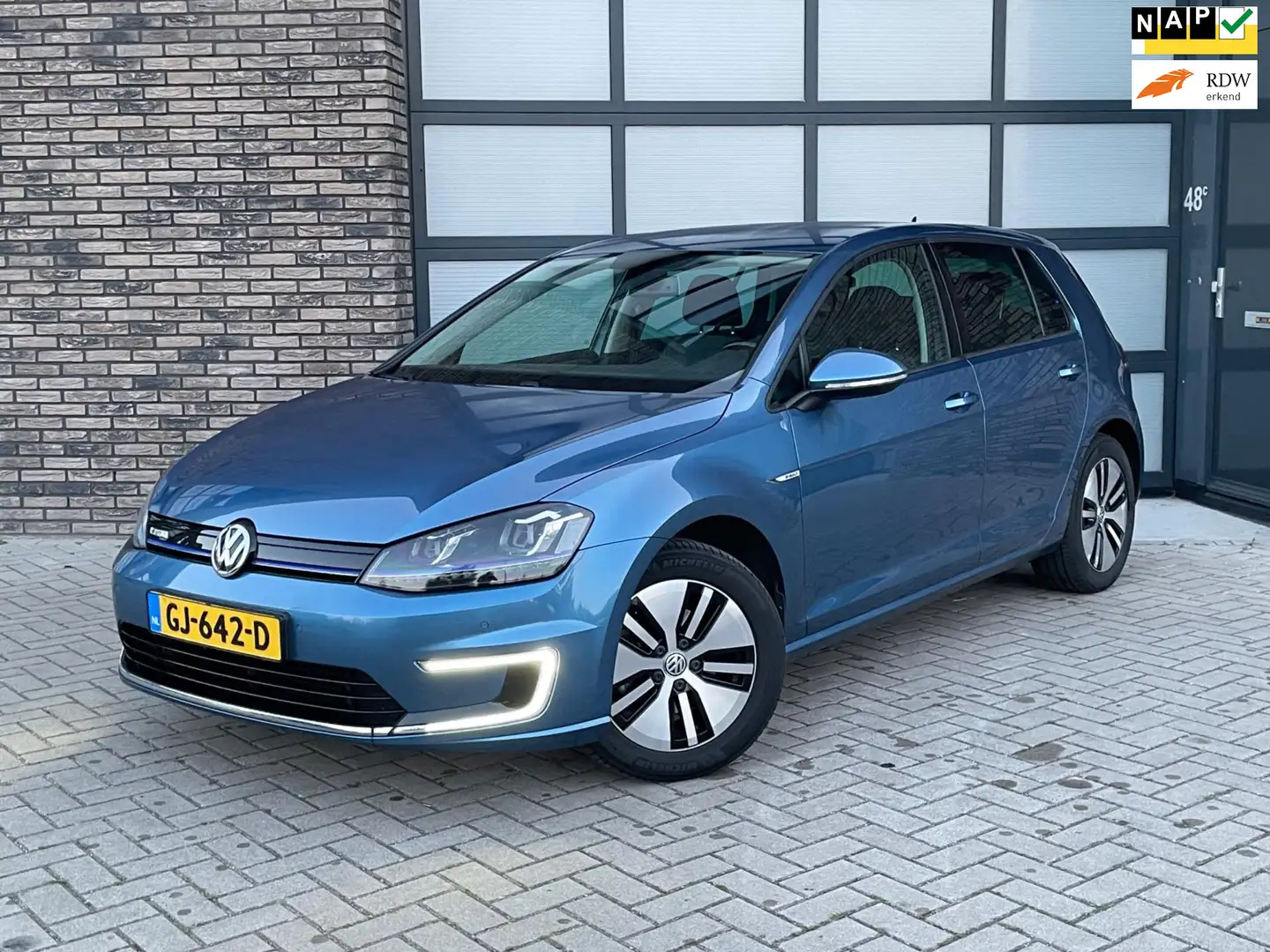 Volkswagen e-Golf Golf | SOH 83% | NIEUWE APK | NAVIGATIE | ACHTERUI Blauw - 1