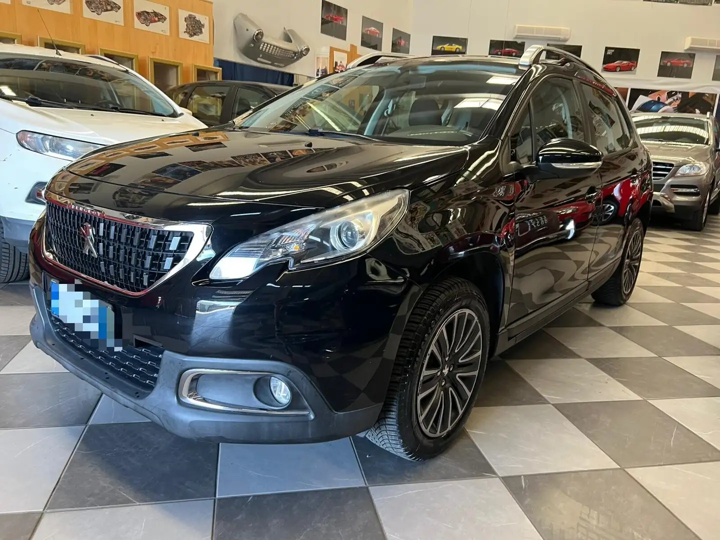 Peugeot 2008 BlueHDi 100 Allure Nero - 1