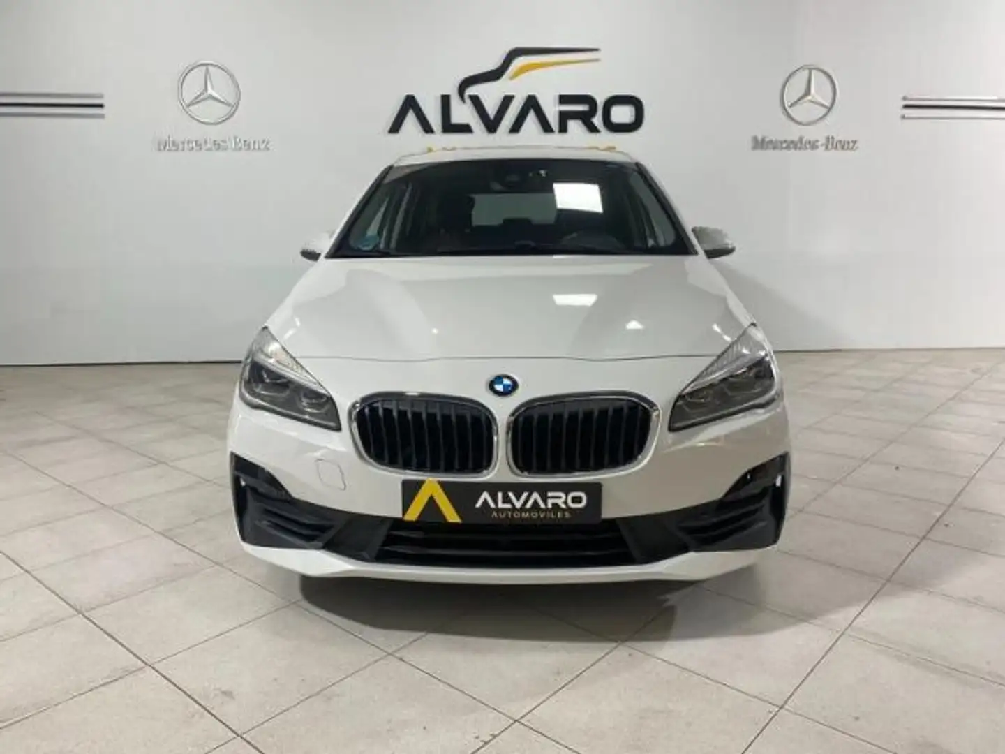BMW 216 216dA Gran Tourer Blanc - 2