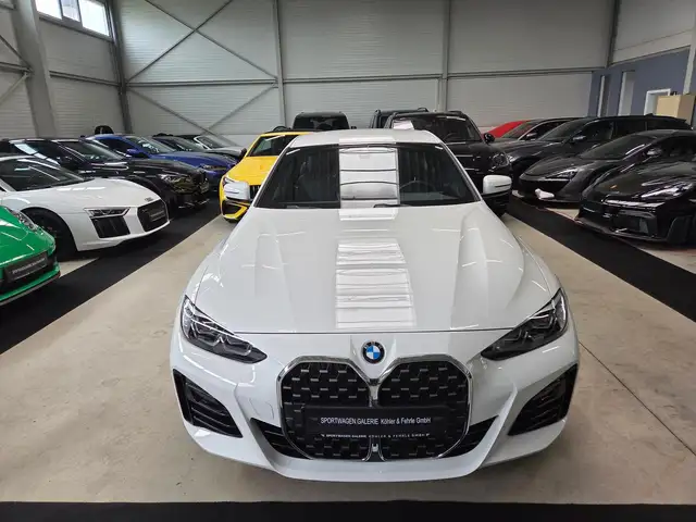 BMW I view 3
