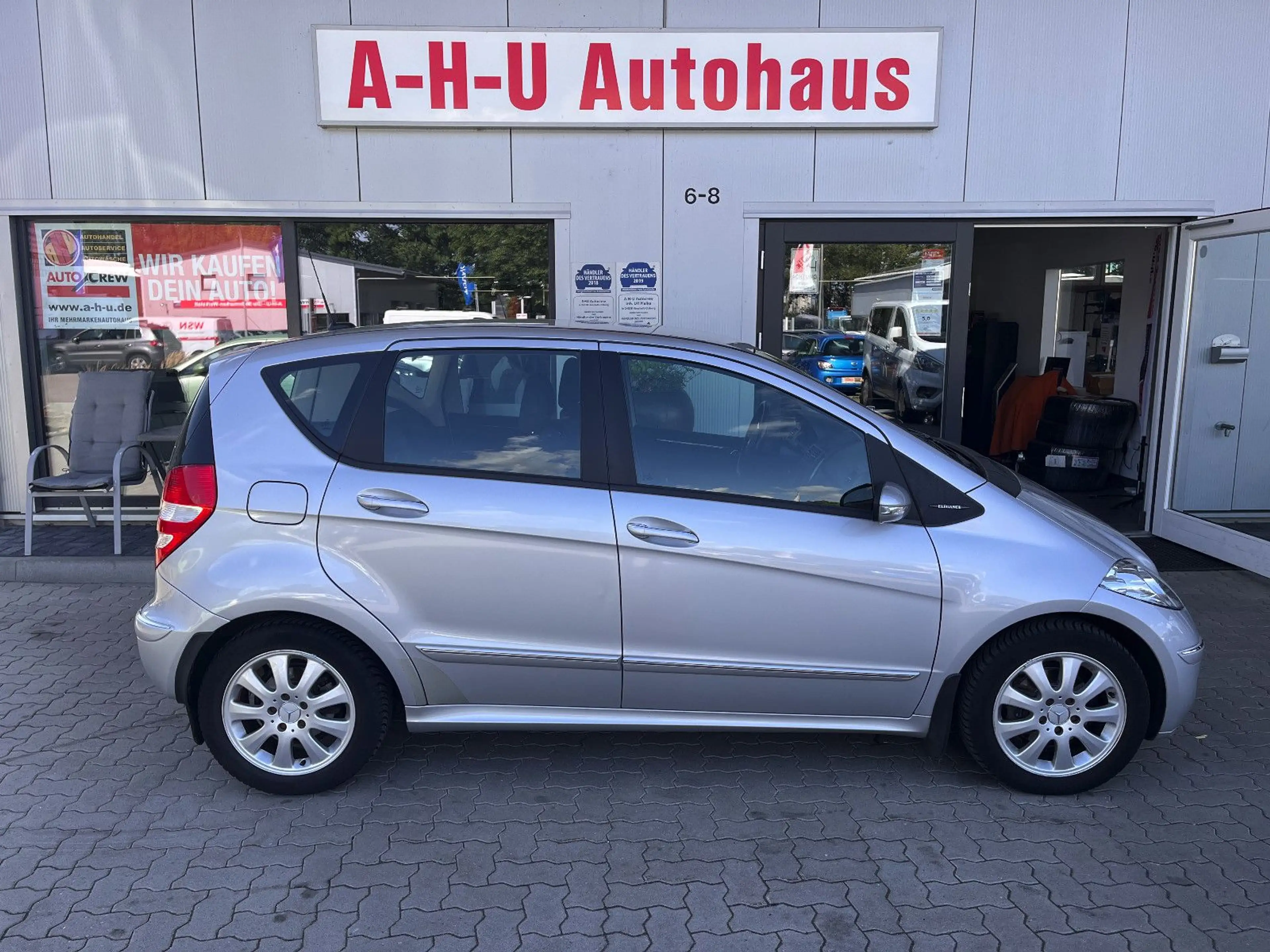 Mercedes-Benz A 200 5-türig Automatik — photo 2