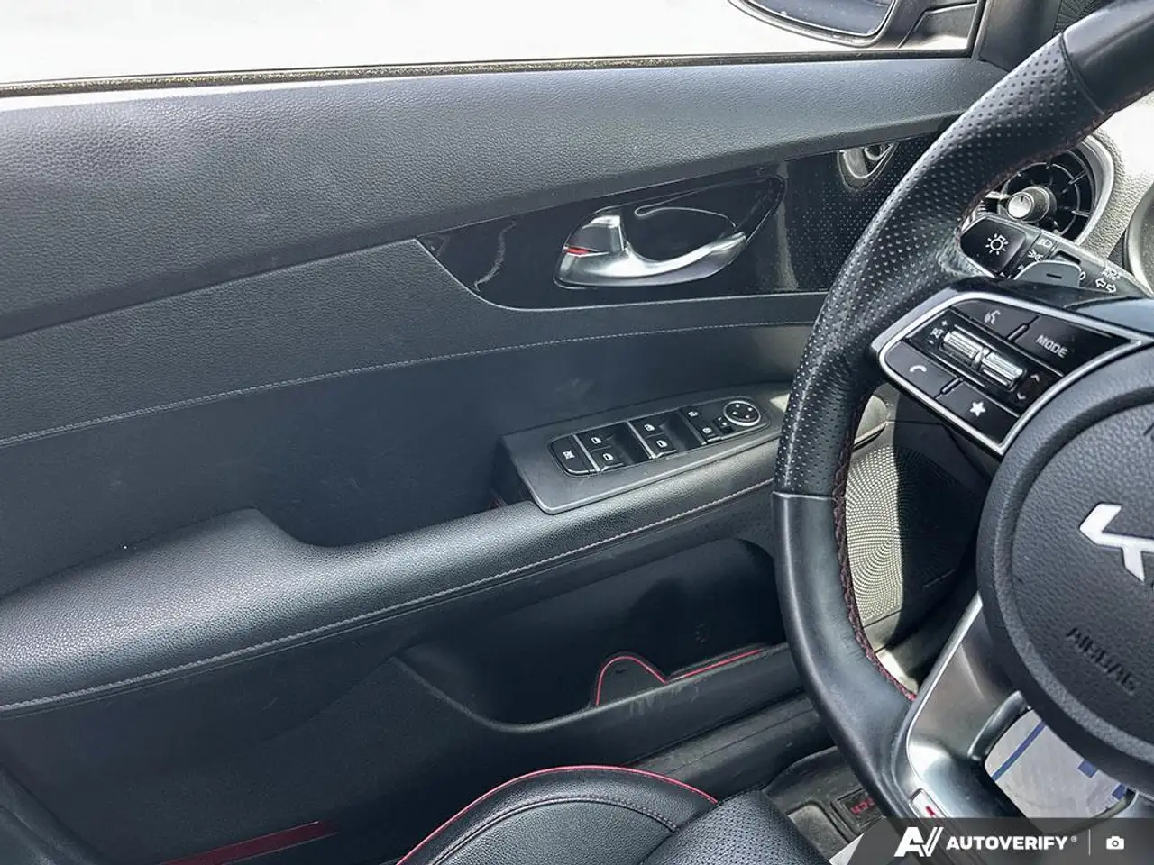 Kia Forte снимка Kia Forte