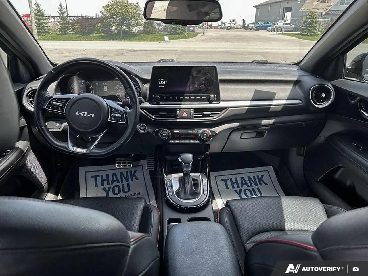 Kia Forte снимка Kia Forte