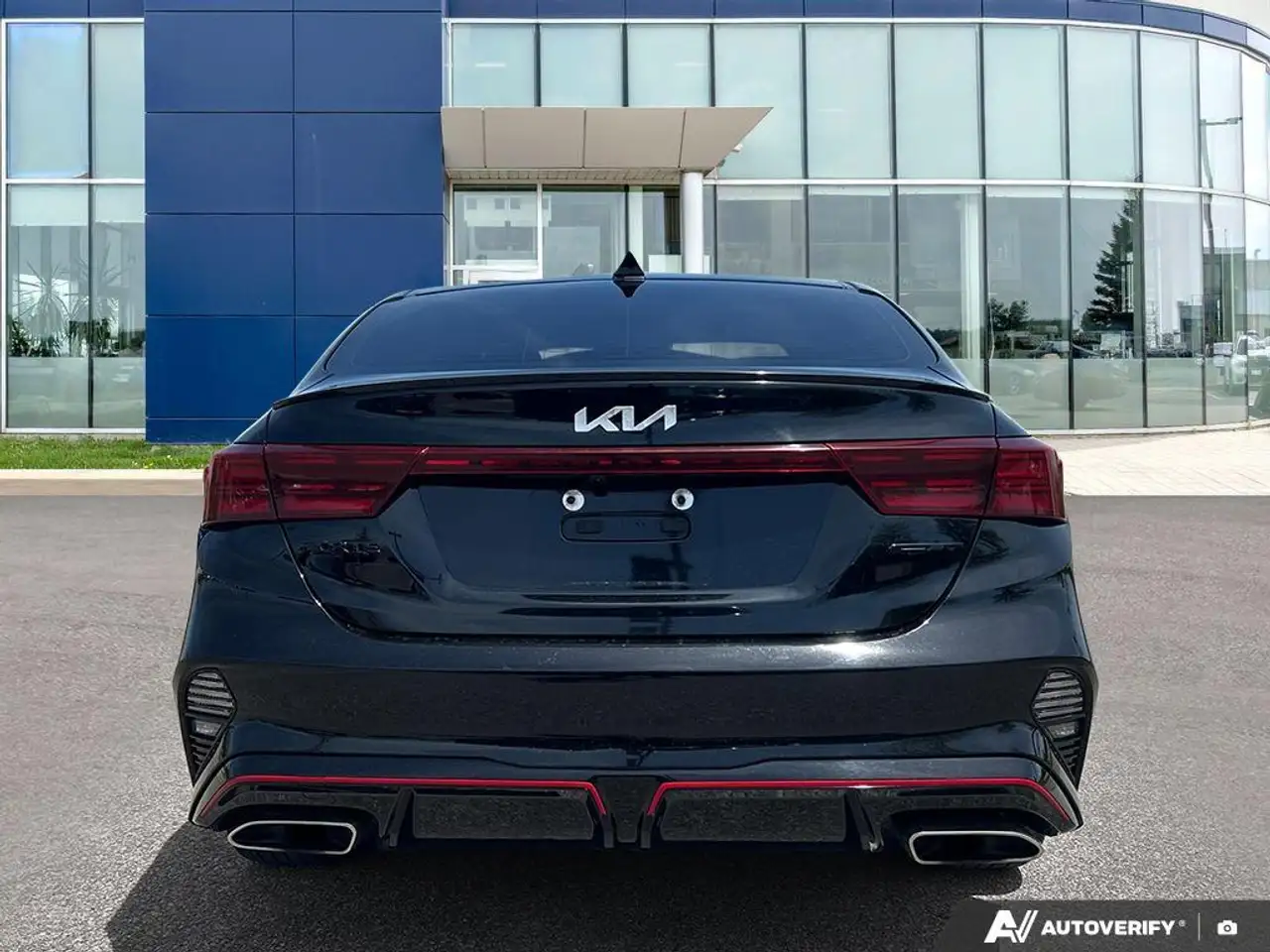 Kia Forte снимка Kia Forte
