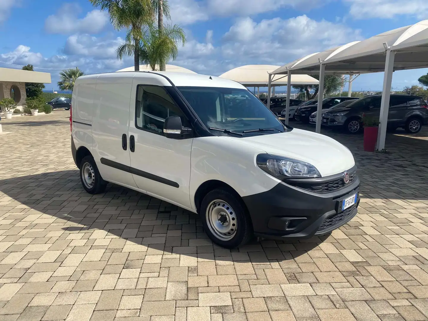 Fiat Doblo 1.6 mjt 16v Easy Bianco - 1
