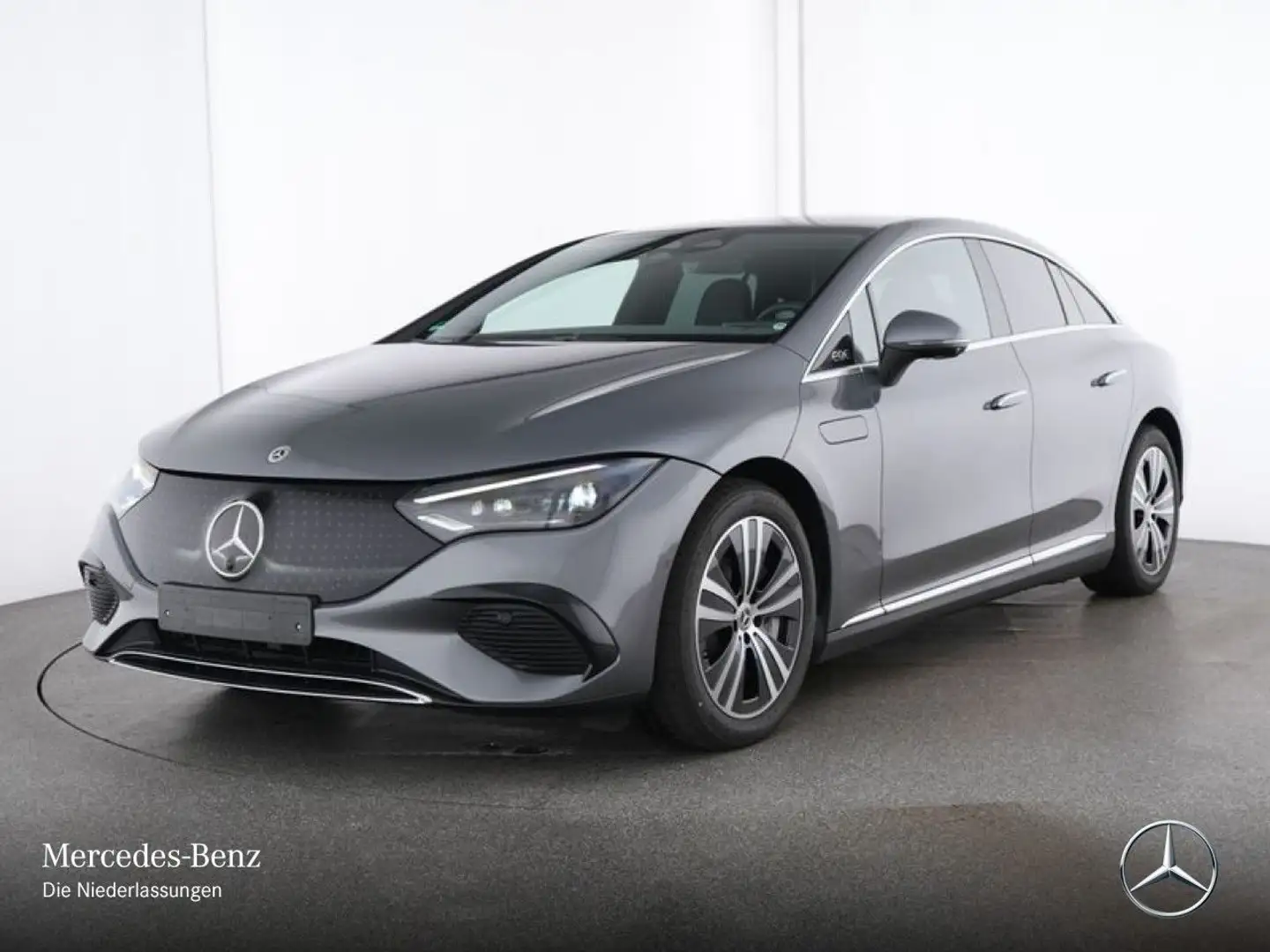 Mercedes-Benz EQE 300 Fahrass 360° Airmat Burmester Distr. PTS Grau - 2