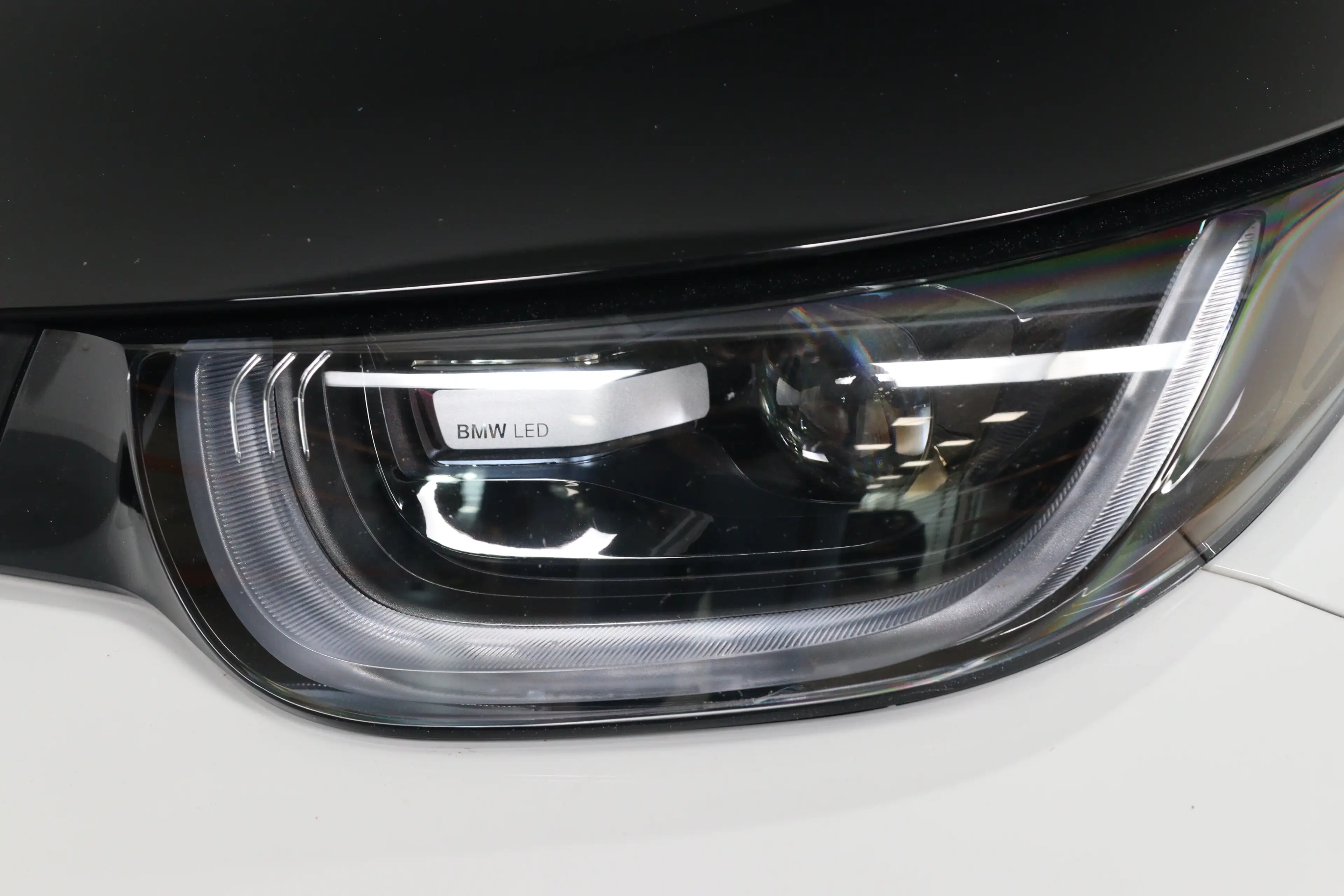 BMW i3 Basis 120Ah 42 kWh | Navigatie | Camera | LED | Cr — photo 18