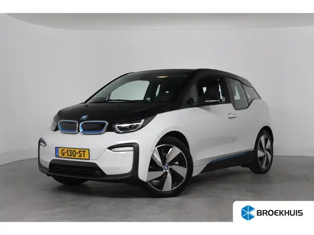 BMW i3 Basis 120Ah 42 kWh | Navigatie | Camera | LED | Cr