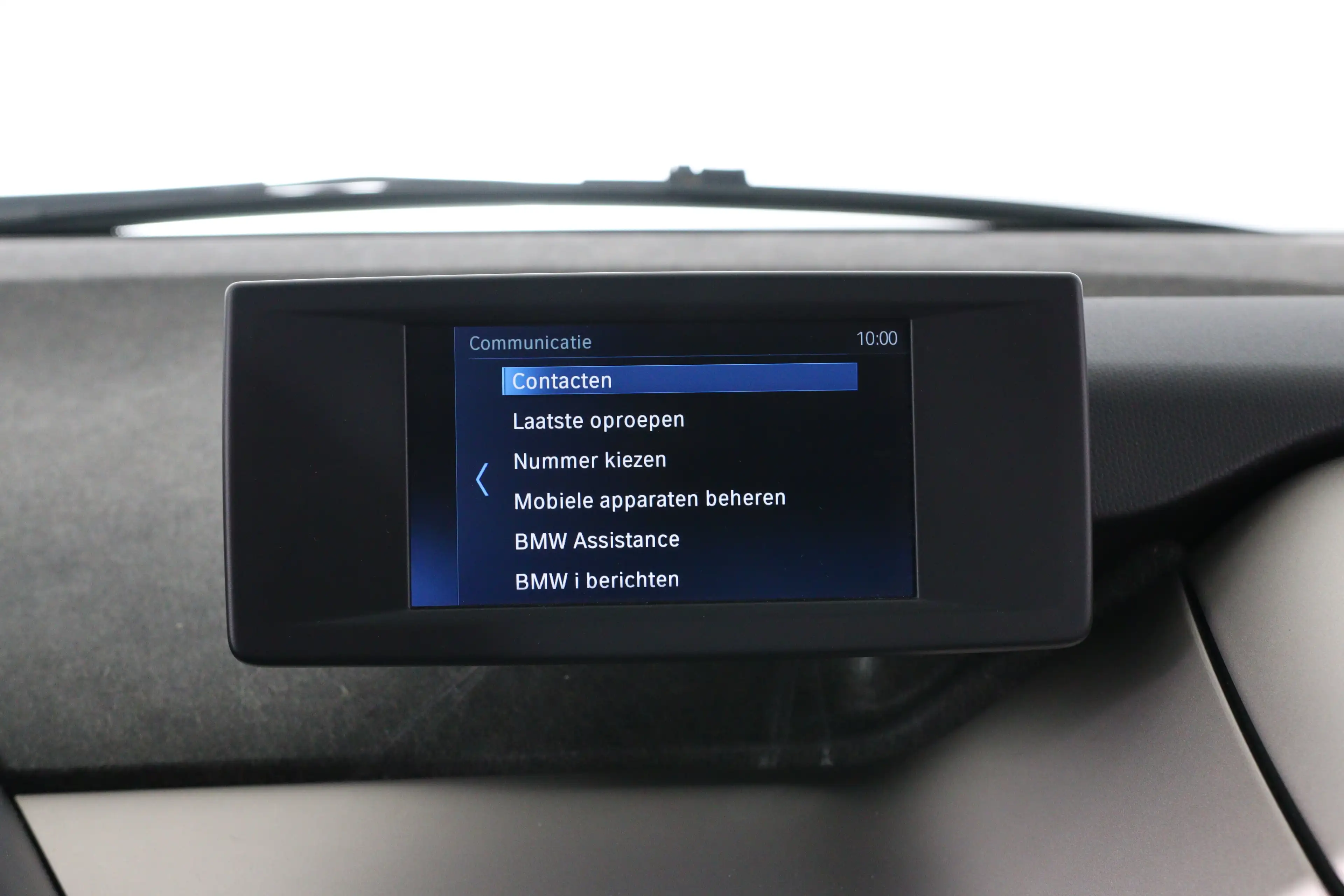 BMW i3 Basis 120Ah 42 kWh | Navigatie | Camera | LED | Cr — photo 15