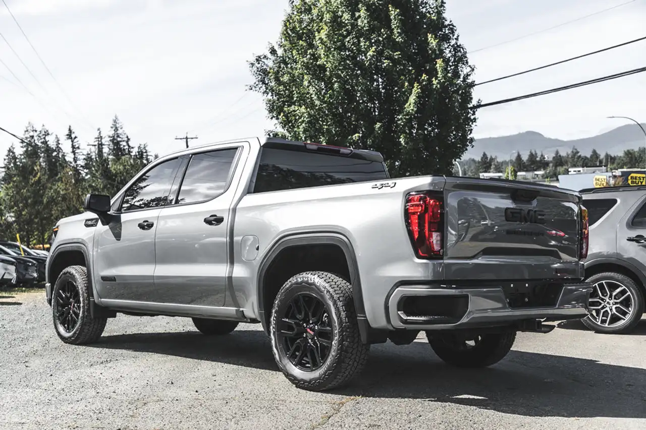 GMC Sierra 1500 снимка GMC Sierra 1500