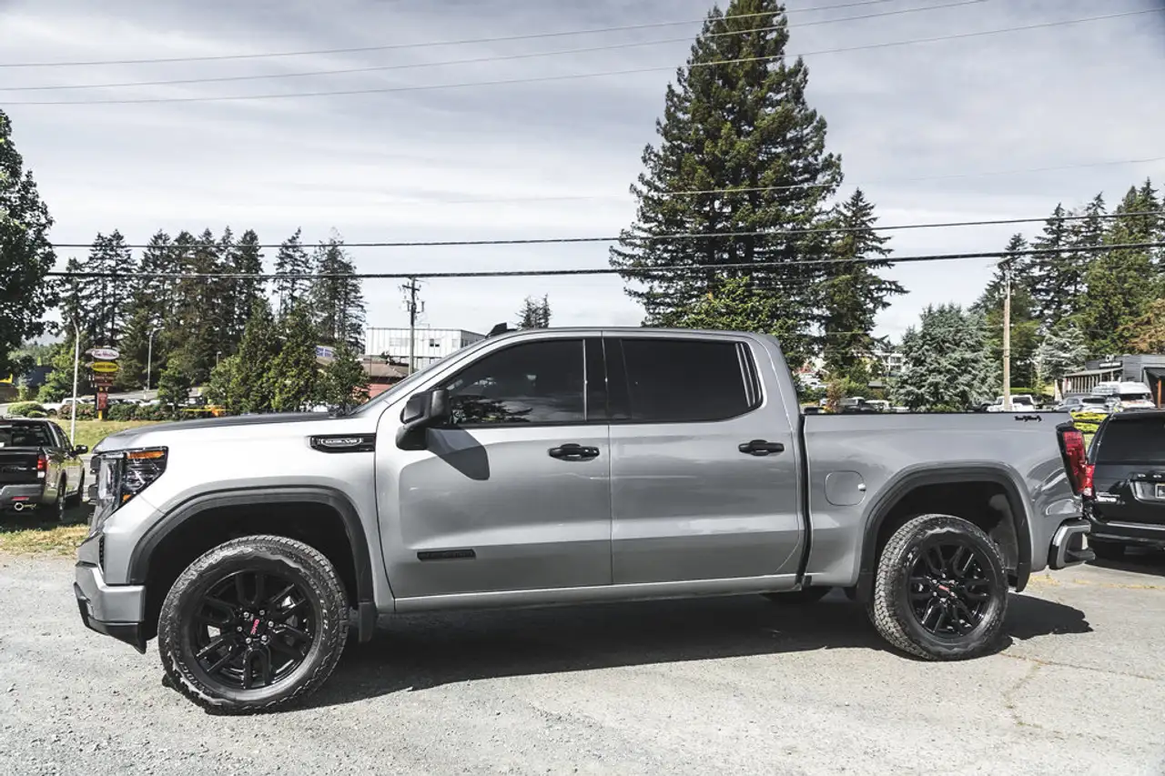 GMC Sierra 1500 снимка GMC Sierra 1500