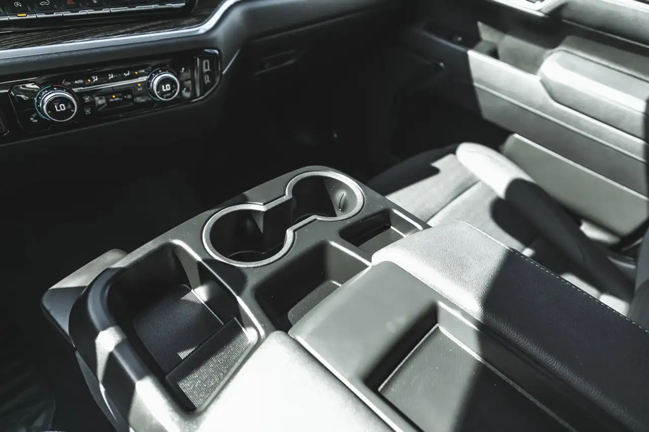 GMC Sierra 1500 снимка GMC Sierra 1500