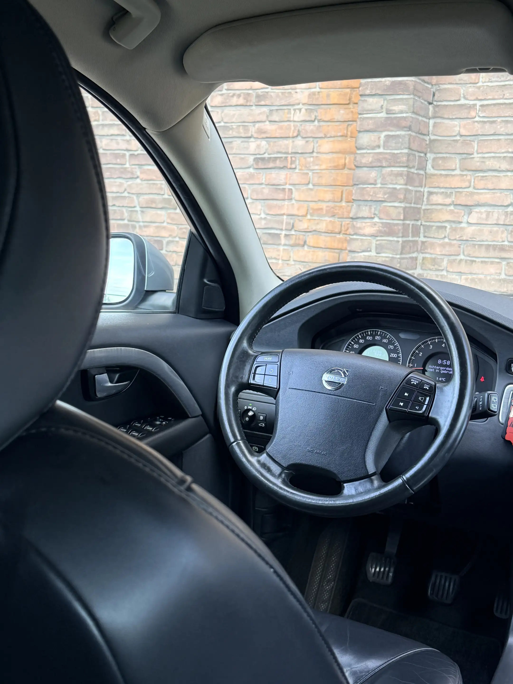 Volvo V70 2.5T Summum·Koppeling Vervangen·Leder· Memory·Stoe — photo 29
