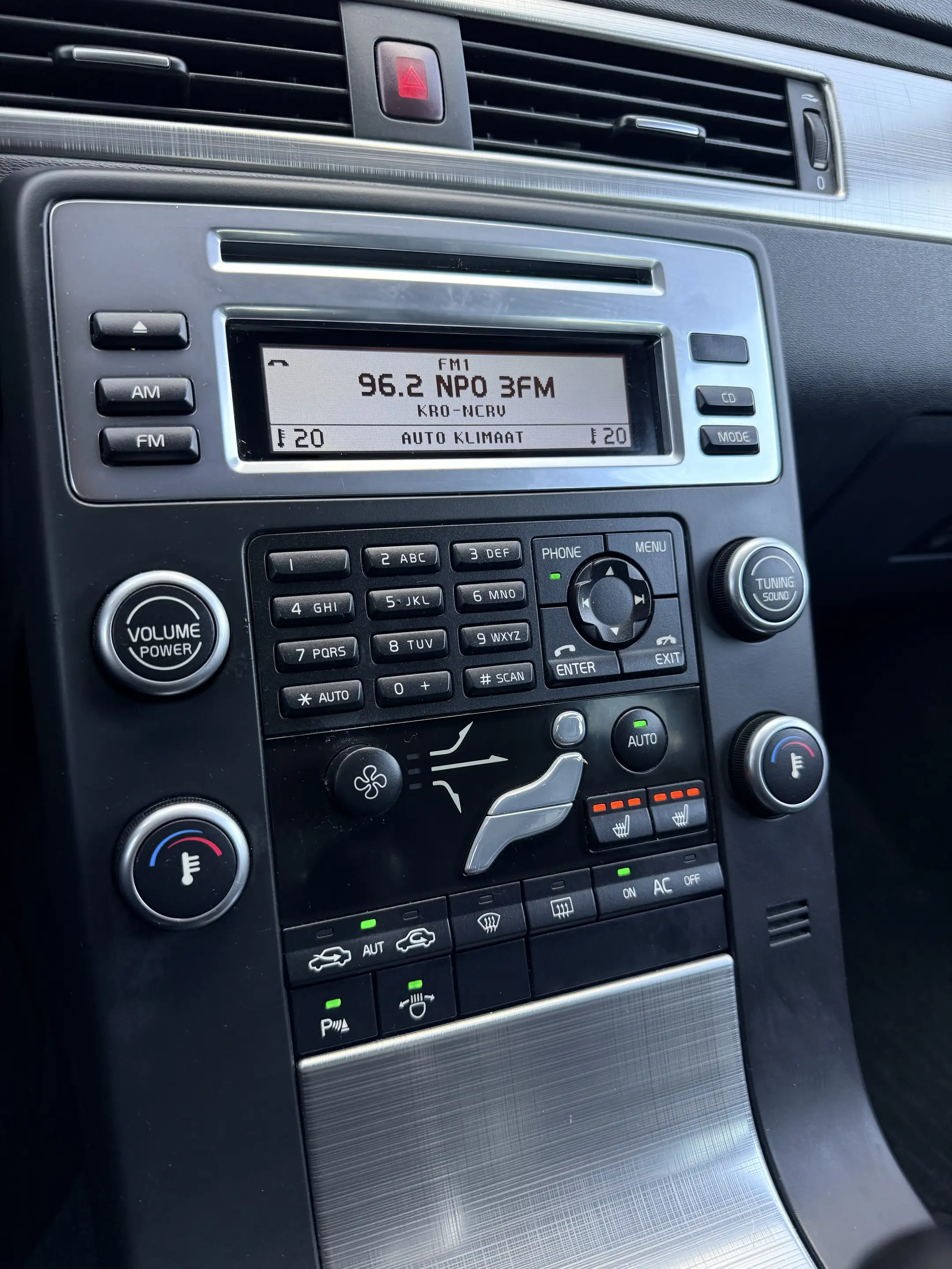 Volvo V70 2.5T Summum·Koppeling Vervangen·Leder· Memory·Stoe — photo 18