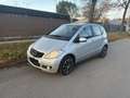 Mercedes-Benz A 180 KLIMA PDC AUTOMATIK TÜV 04/2027 Silber - thumbnail 1
