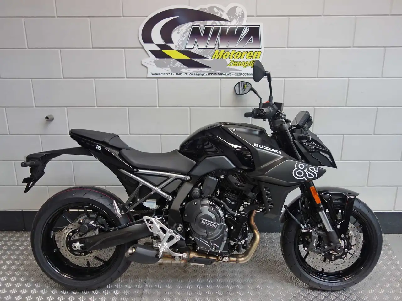 Suzuki GSX 8S