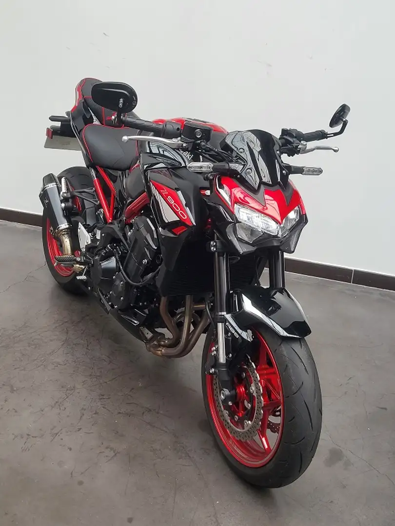 Kawasaki Z 900 Rouge - 2