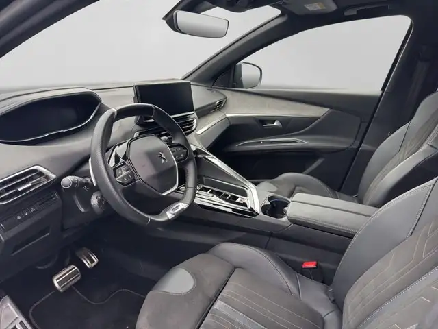 Peugeot 5008 view 6