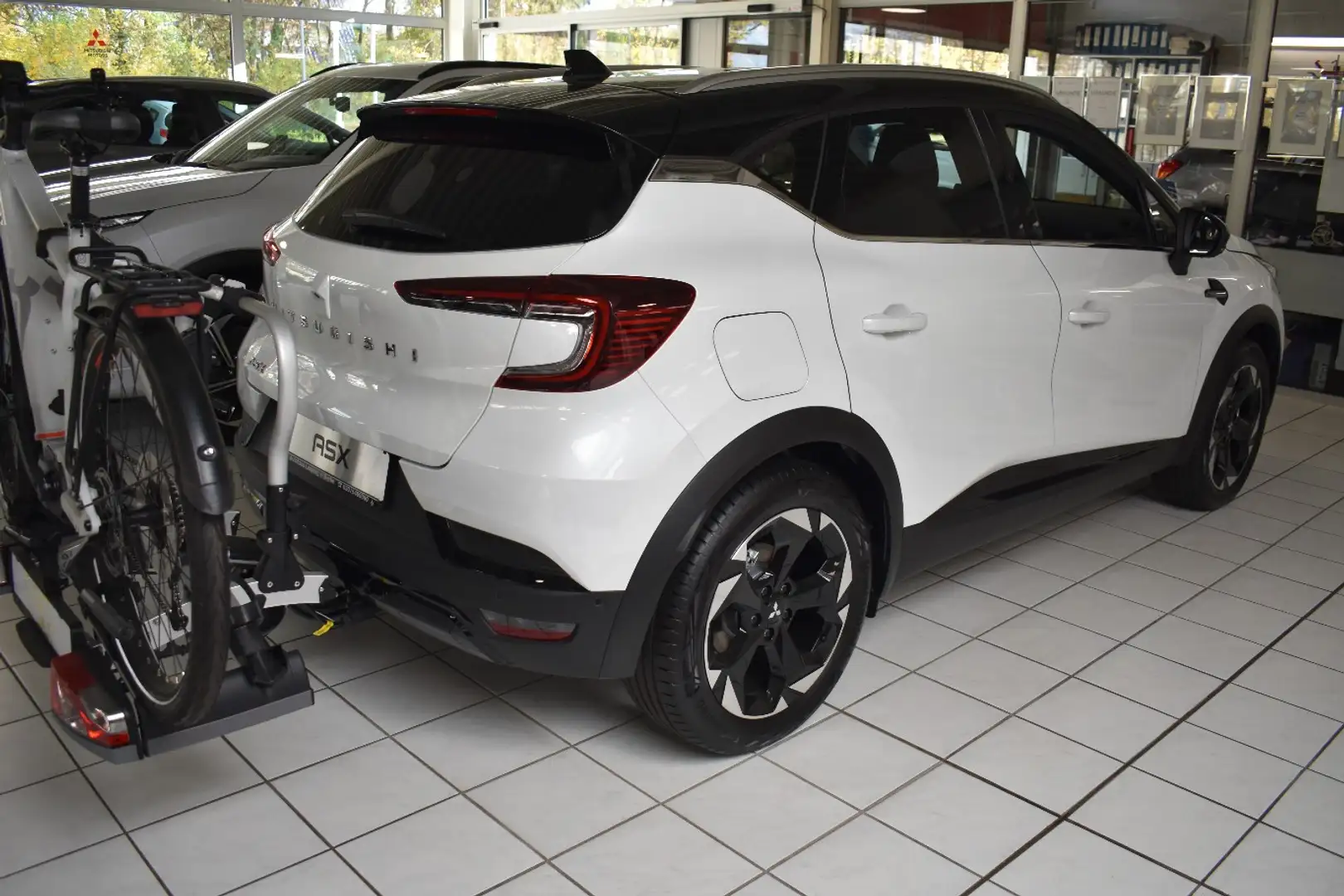 Mitsubishi ASX Intro Edition 1.3 T-Benziner 7-DCT, AHZV Blanc - 2