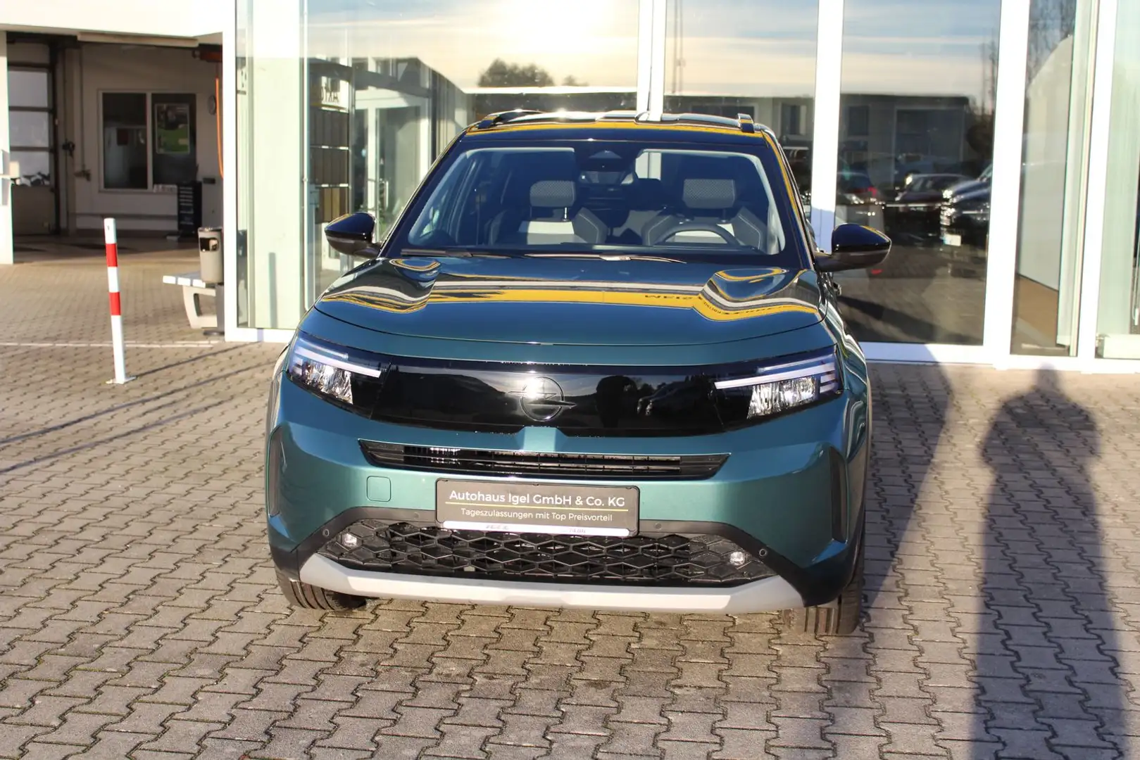 Opel Frontera GS, Klimautomatik, Sitzheizung, ALU, LED, Kamera Grün - 2