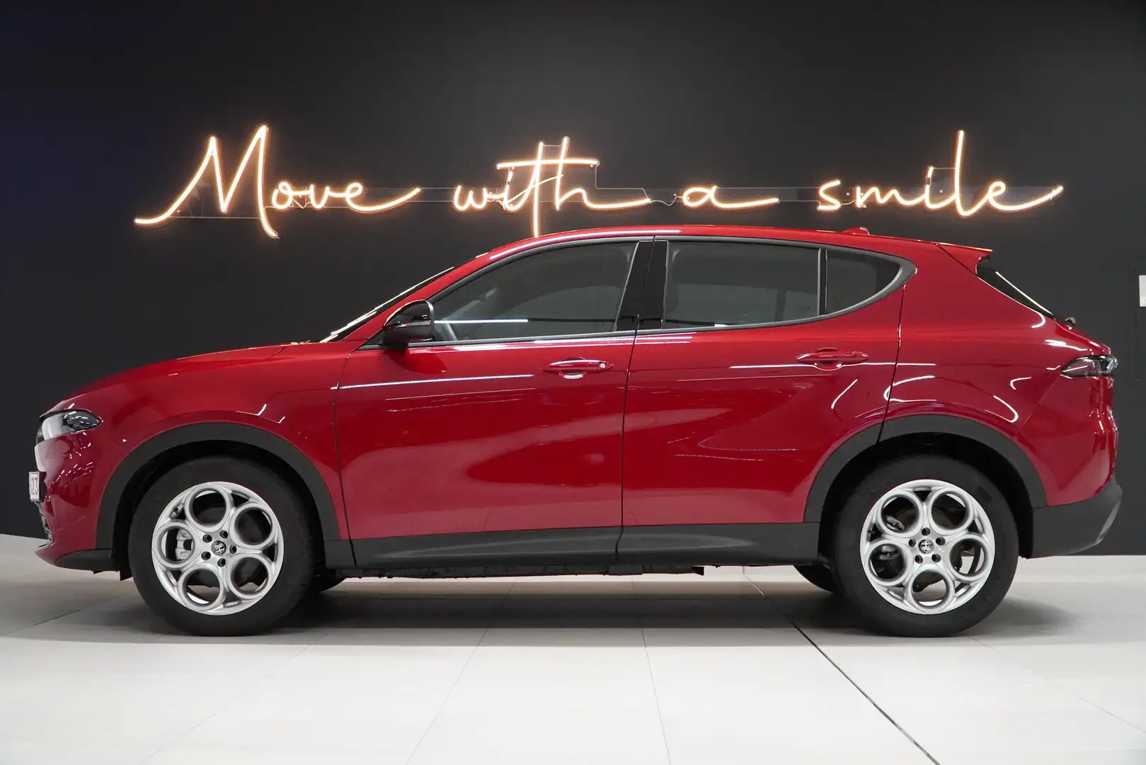 Alfa Romeo Tonale Tonale 1.5 T Hybrid Sprint Rood - 2