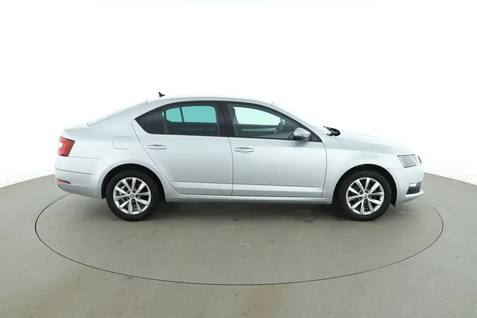 Skoda Octavia 1.0 TSI | TÚV NEU (12/2027) | | autoDNA geprüft Grau - 1