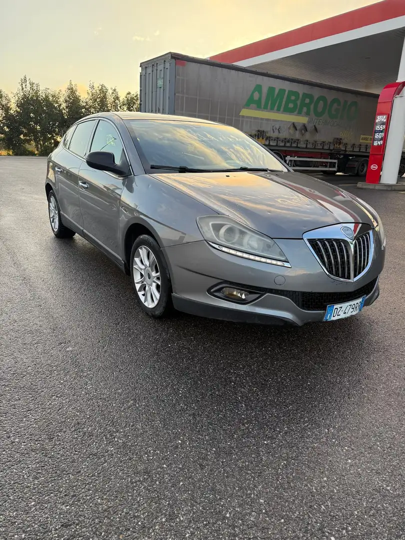 Lancia Delta Delta III 2008 1.6 mjt Argento 120cv dpf Grigio - 2