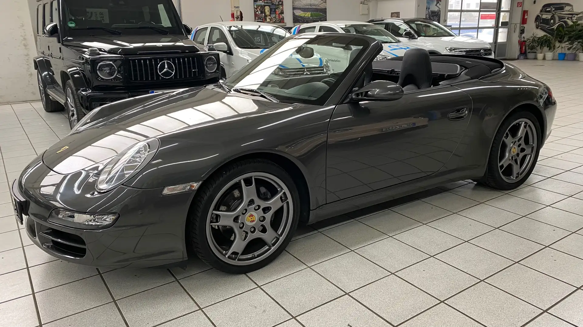 Porsche 997 Carrera Cabrio Grau - 1