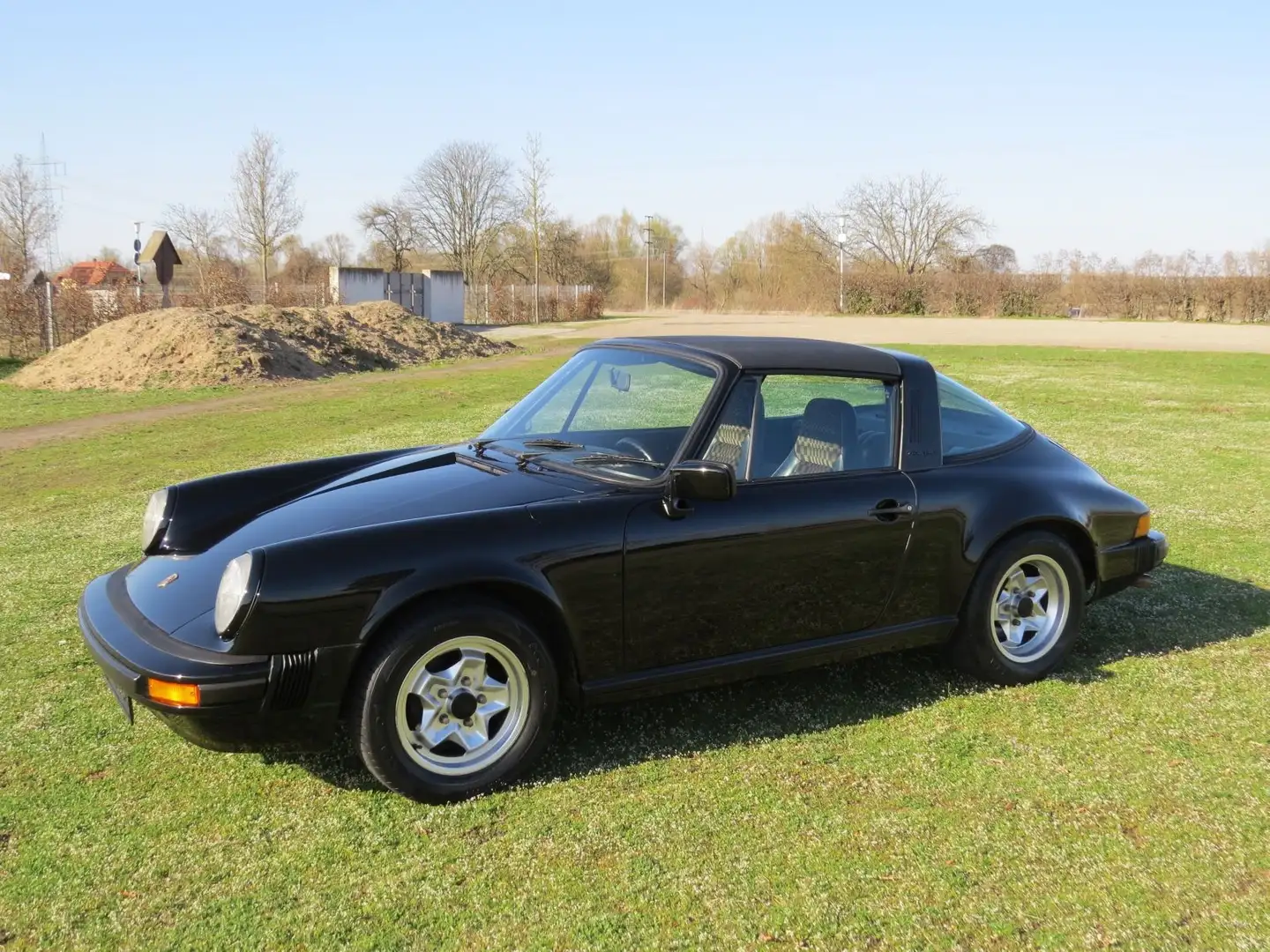 Porsche 911 SC Targa Чорний - 2