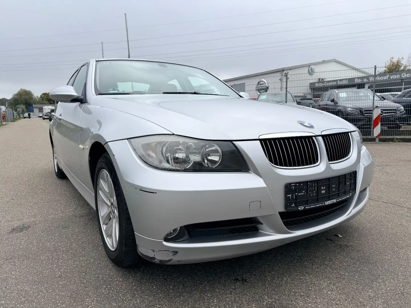 BMW 325 Baureihe 3 Lim. 325i / 1.Hand / Scheckheft Silber - 1