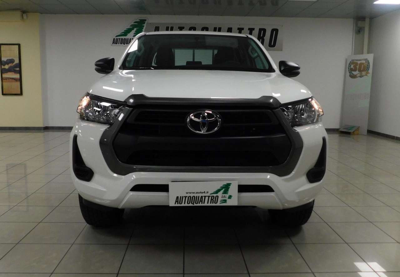 Toyota Hilux TOYOTA HILUX 4WD DOUBLE CAB COMFORT