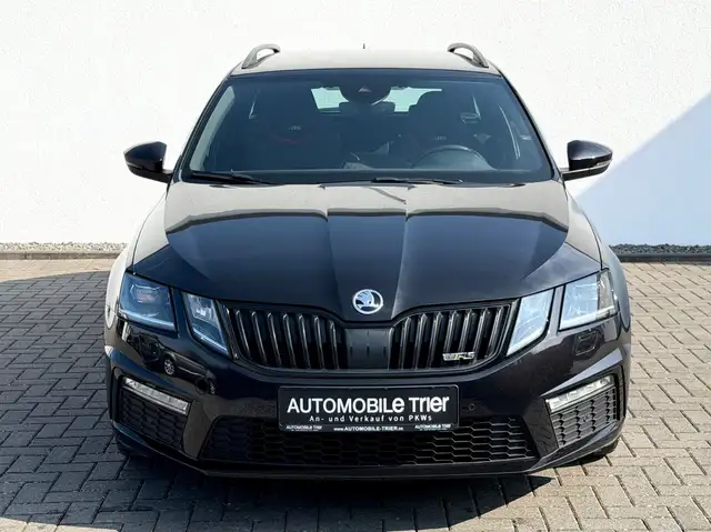 Skoda Octavia view 2