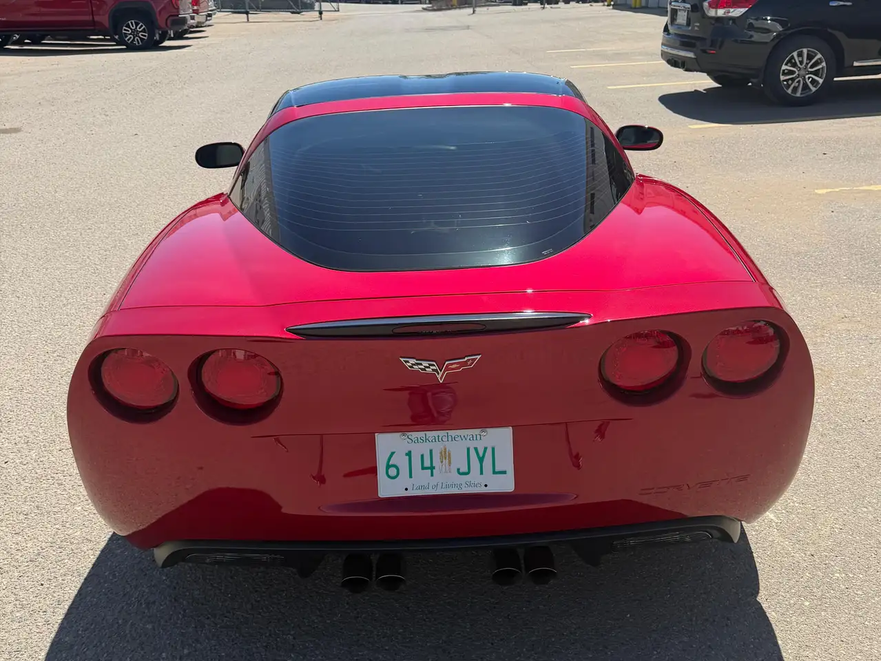 Chevrolet Corvette снимка Chevrolet Corvette
