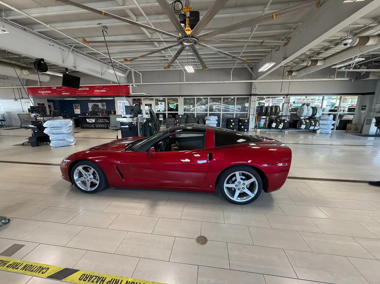 Chevrolet Corvette снимка Chevrolet Corvette