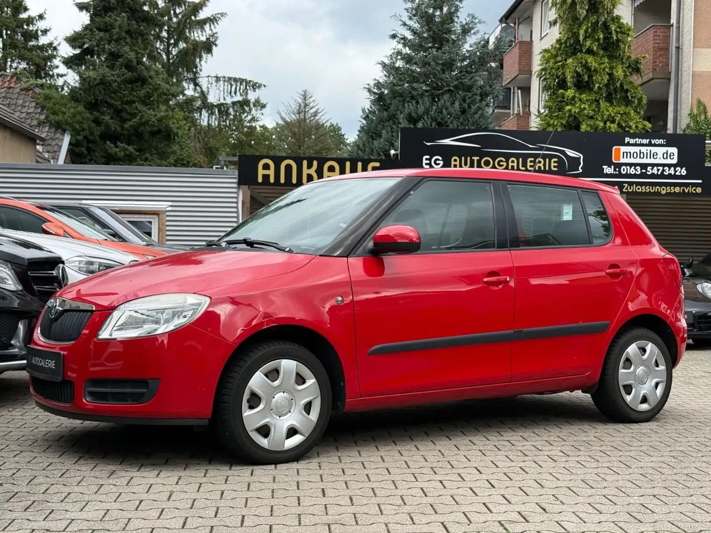 Skoda Fabia Ambiente*AUTOM*TÜV-NEU*KLIMA*2.HAND* Rouge - 2