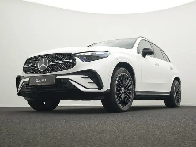 Mercedes-Benz GLC view 10