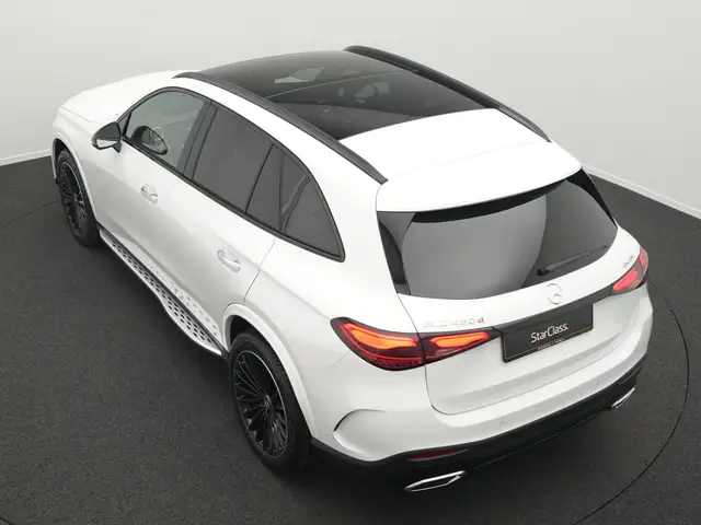 Mercedes-Benz GLC view 13