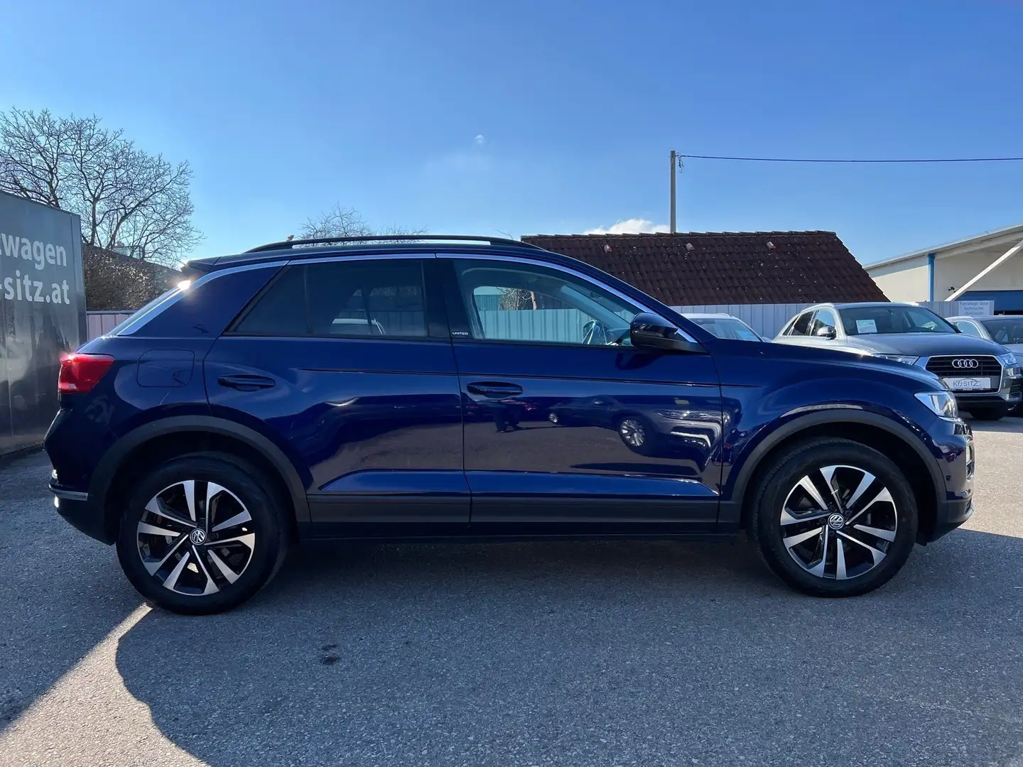 Volkswagen T-Roc 1,5 TSI ACT United | AHK*ACC Blau - 2