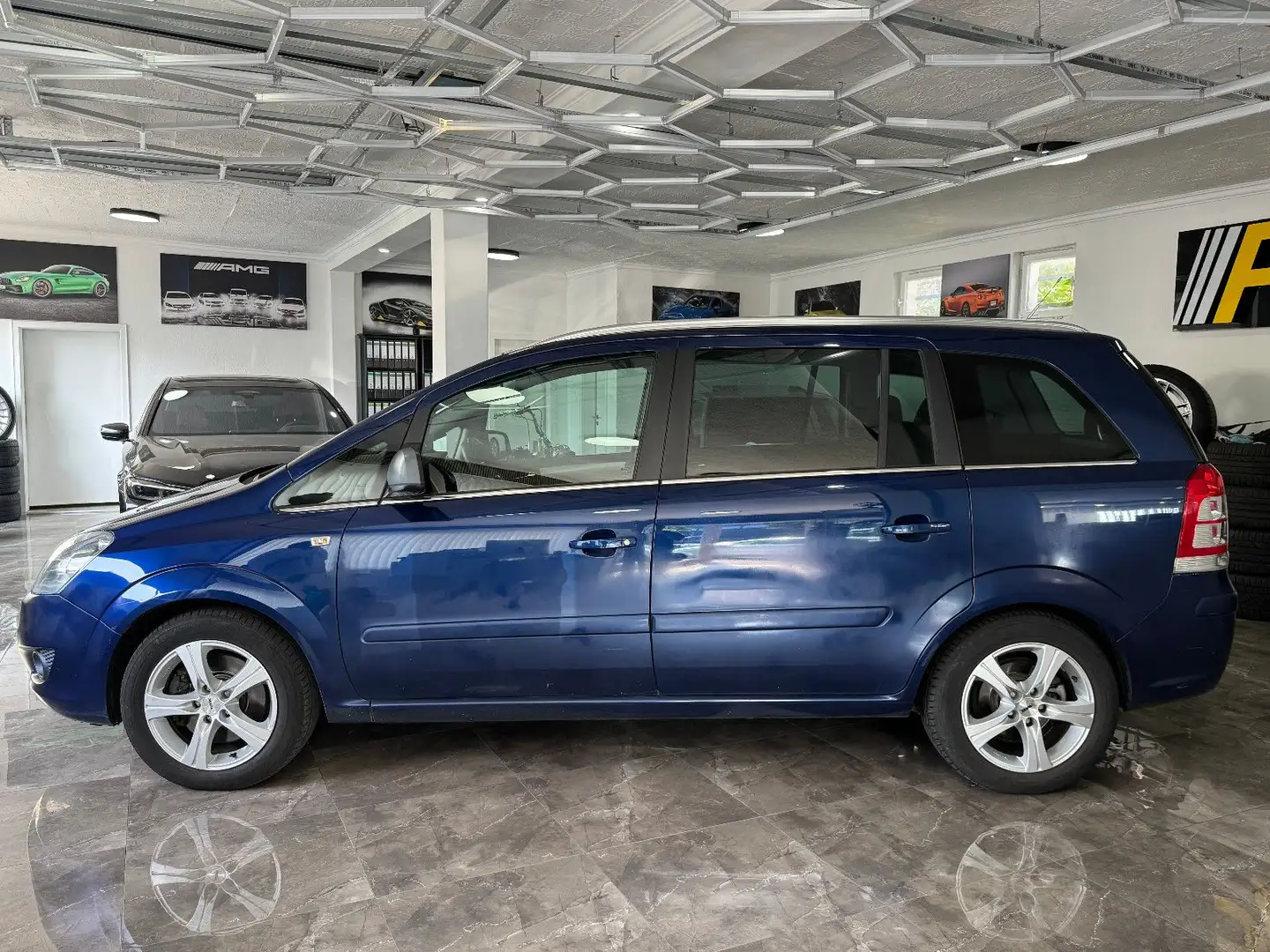 Opel Zafira B 1.7 CDTI Design Edition 7-Sitzer Tempom Blau - 2