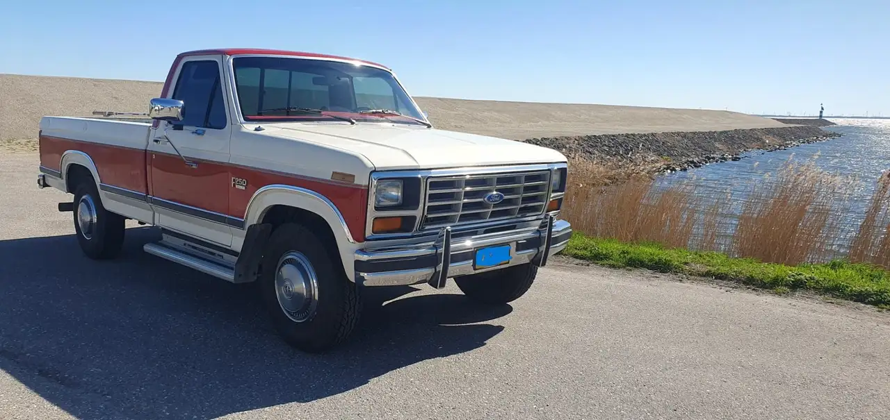 Ford F 250 XLT Lariat 7,5ltr V8, foto 1