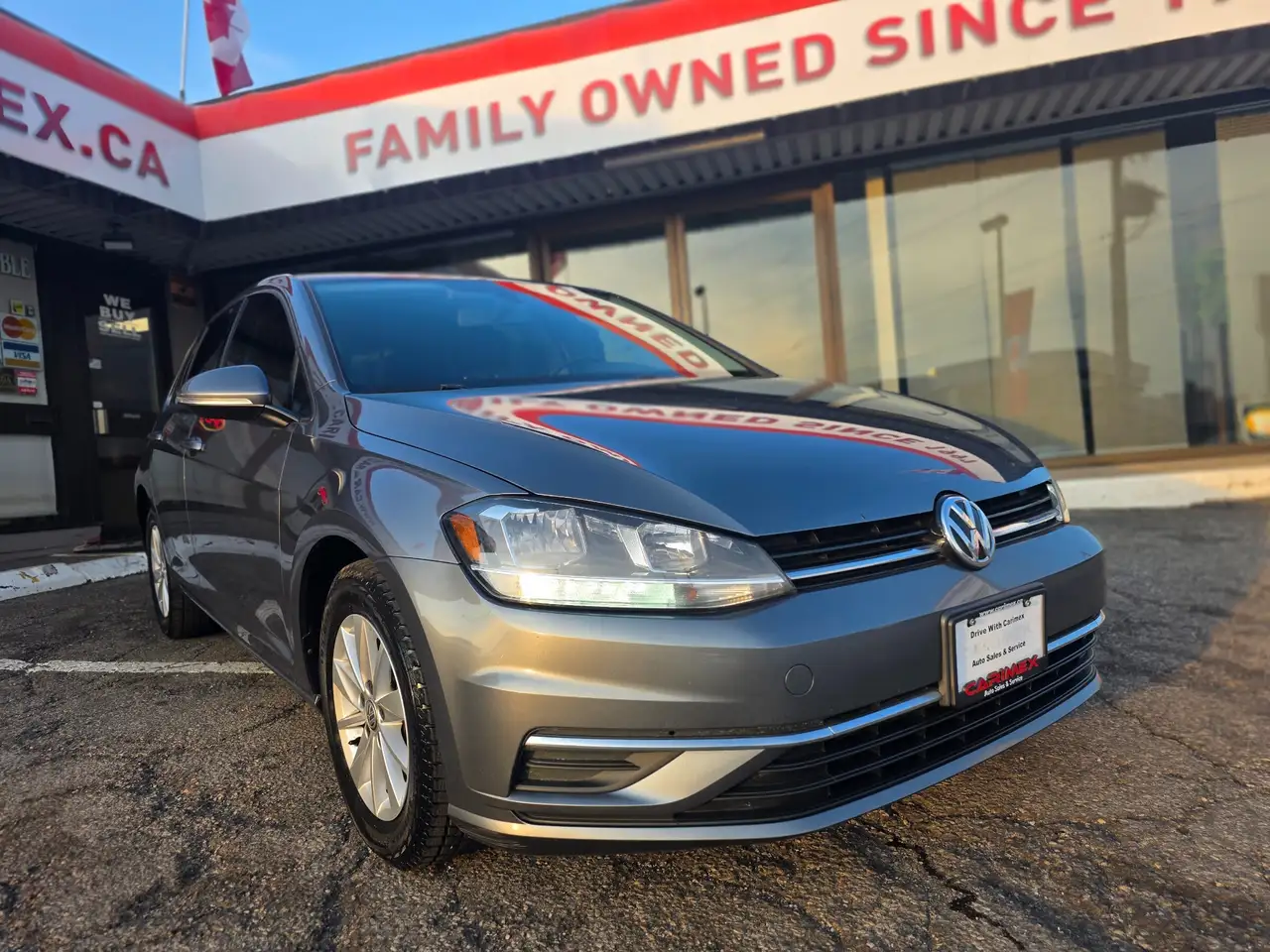 Volkswagen Golf photo Volkswagen Golf
