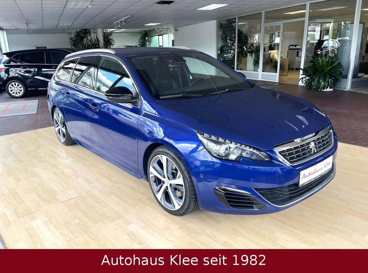 Peugeot 308 SW GT BlueHDi Automatik *AHK*LED*Navi*Cam* Blau - 1