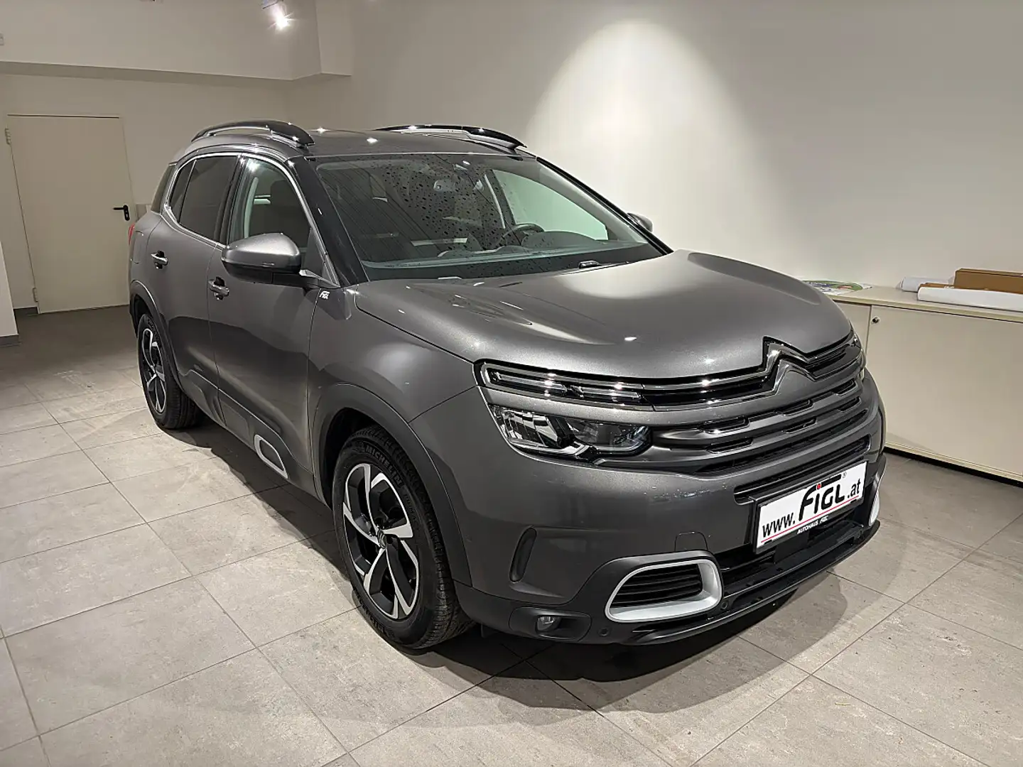 Citroen C5 Aircross BlueHDI 130 S&S Feel Grau - 2