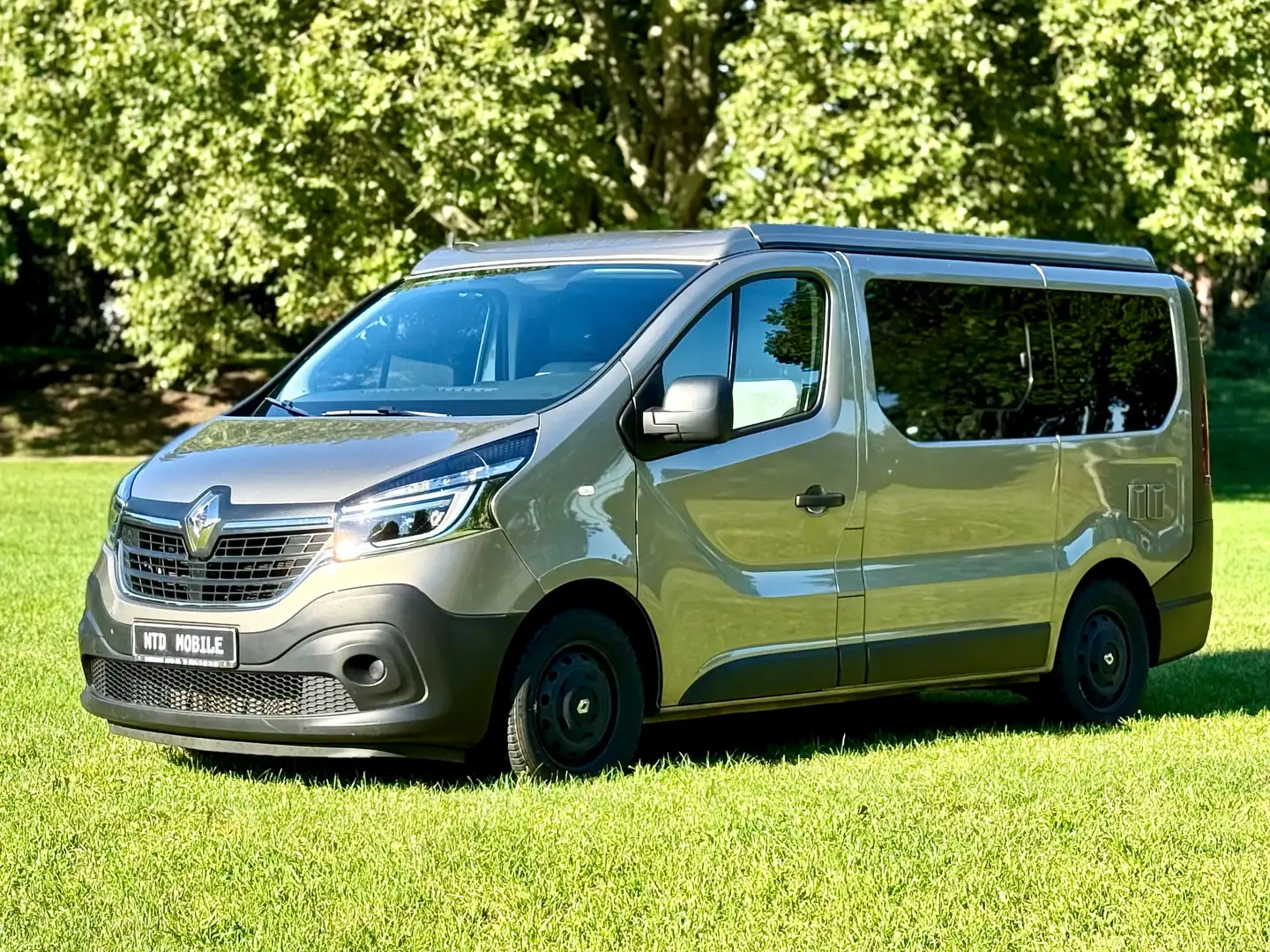 Renault Trafic Camper+Frisch Ausgebaut+Aufstelldach+Schienensyst+ Bronze - 2