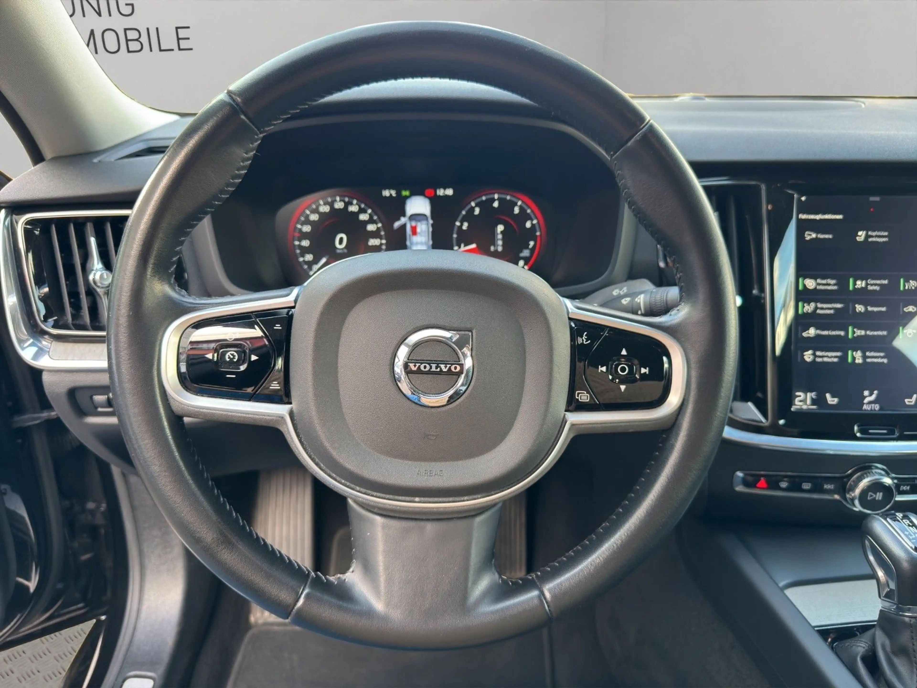 Volvo S60 Inscription/NAV/SHZ/SCHECKHEFT/LED/LM — photo 12
