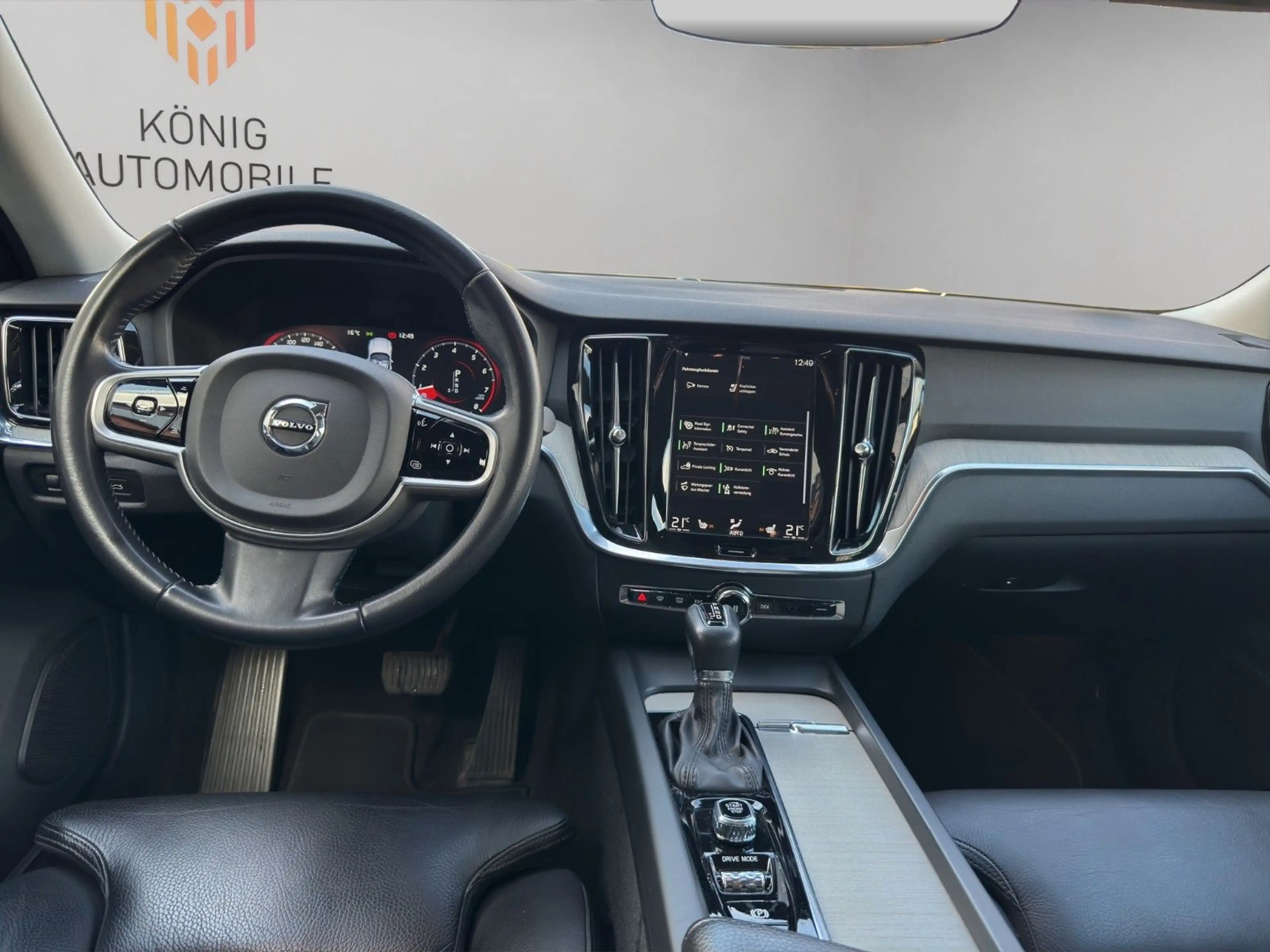 Volvo S60 Inscription/NAV/SHZ/SCHECKHEFT/LED/LM — photo 14